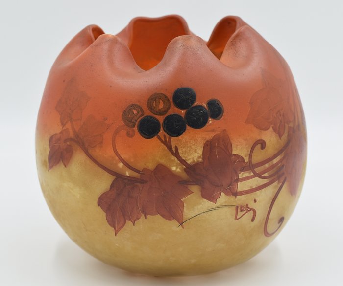 Legras, signé « Leg » - Large ball vase with lobed neck