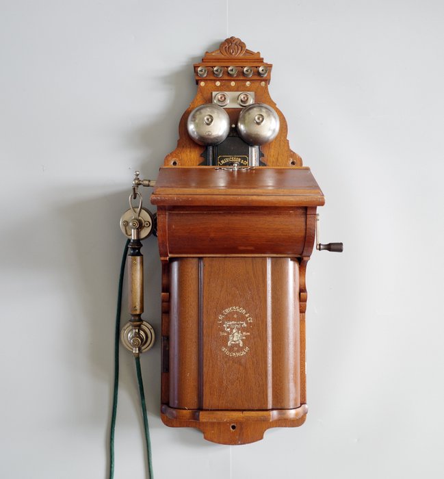 Ericsson - 牆上電話，1918年 - 木