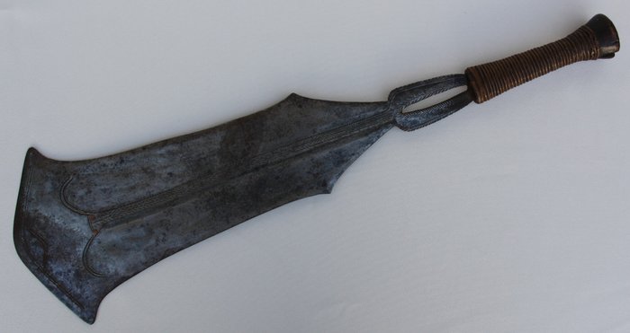 Poto Ngala Sword “IKAKALAKA” NGOMBE - D.R. Kongo - 55,6 cm - Rauta - DR Congo - Ngombe - Afrikka 