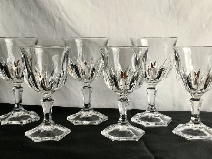 “Cristal d 'Arques” model “Chaumont” - Exclusive 24-piece cut crystal tableware - 12 wine glasses & 12 water glasses - Top quality!