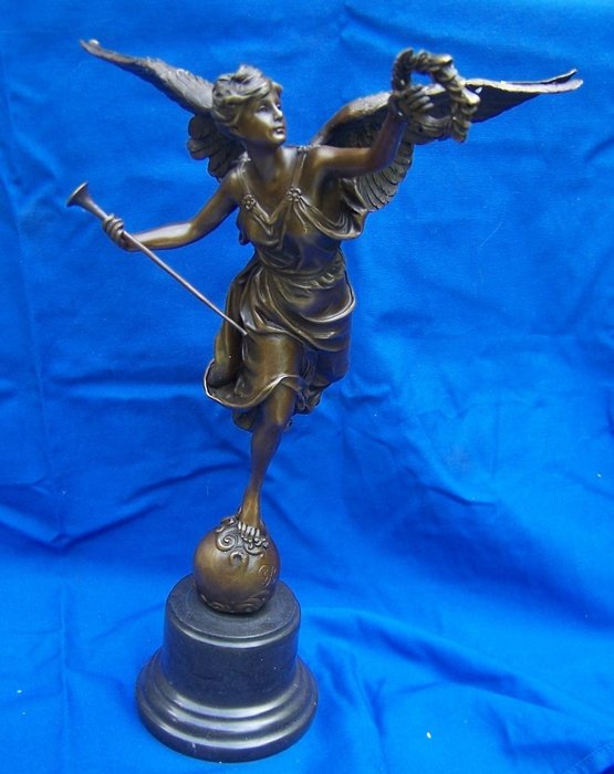 naar L Ernest Barrias - J.B deposee bronze garanti Paris - Sculpture (1) - 藝術裝飾 - 青銅色
