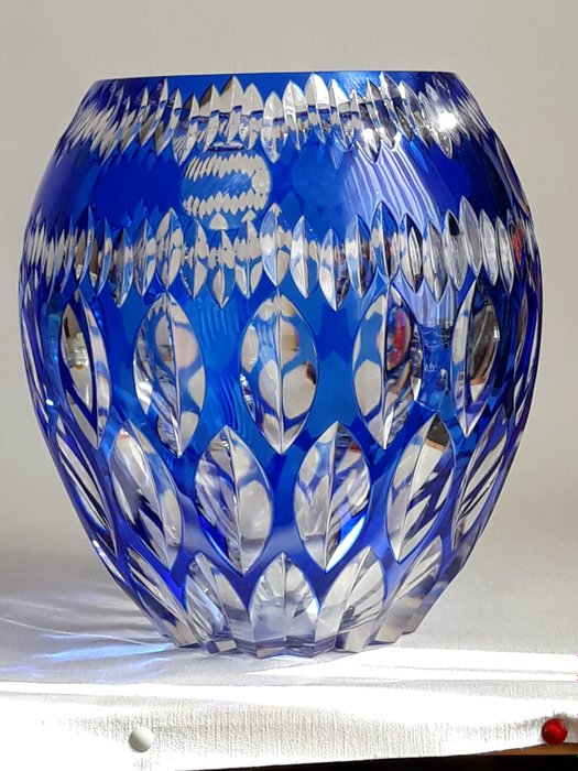 Xavier Crespo - Val Saint Lambert - Imposante blaue Vase. Signiert + nummeriert 38/200 - Kristall