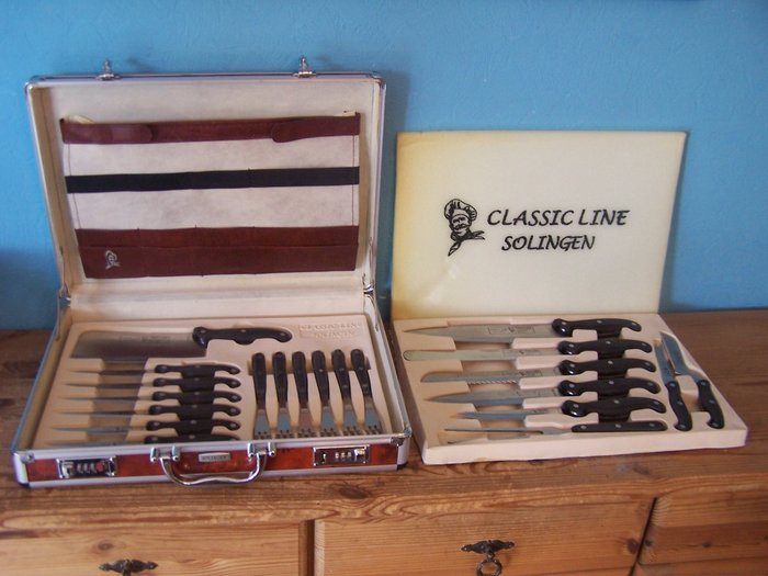 Solingen Classic Line - 餐具套，刀套 (22) - 手工制作的不锈钢