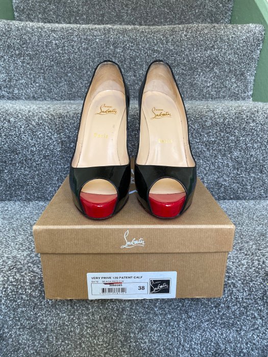 Very Prive 120 patent calf high heels 