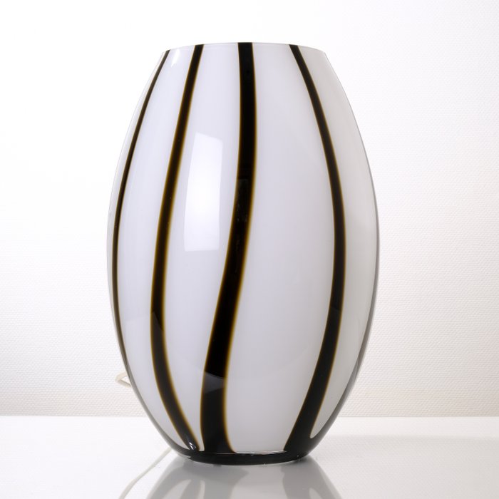 VOLUX XL - italiensk design Zebra golvlampa / bordslampa