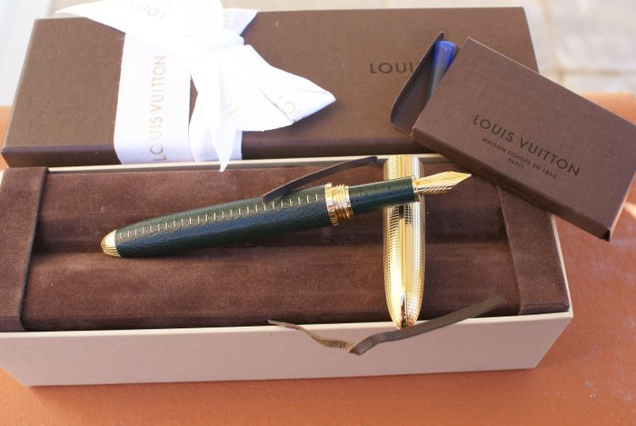 LOUIS VUITTON - Fountain pen - LUXURY fountain pen 18 kts - Catawiki