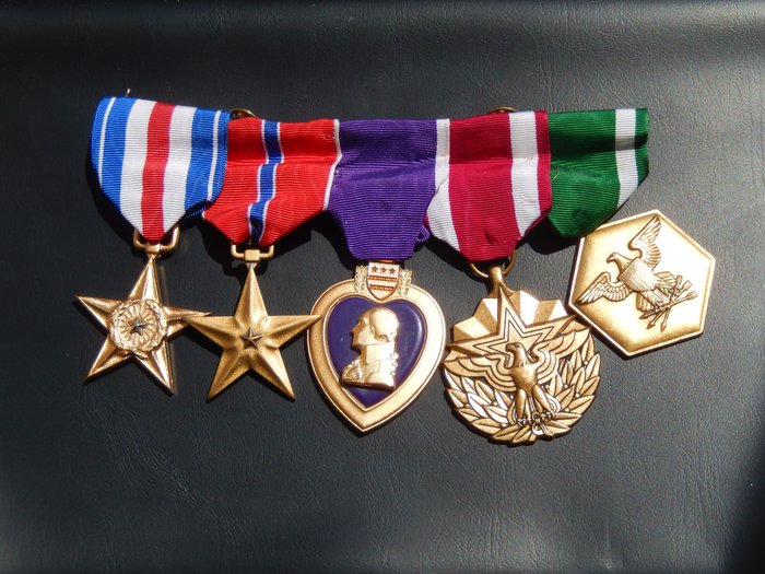 美國 - 很多銀星，紫心勳章等勳章（7.16J）精銳陸軍獎勵 - 獎牌 - 1980
