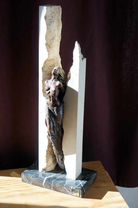 Manuel Vidal - Ebano Internacional, S.A. - Figurine(s) - Bronze, Pierre (pierre minérale)
