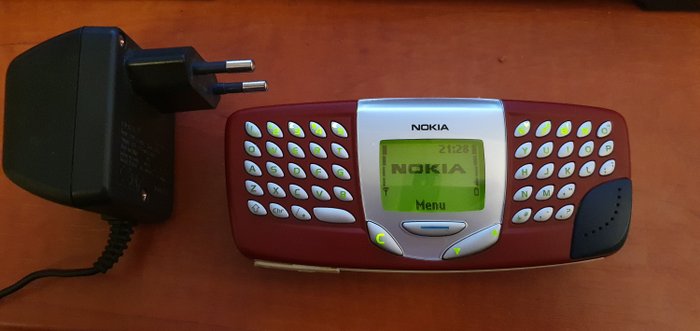 1 Nokia 5510 with Keyboard - RARE - Téléphone portable