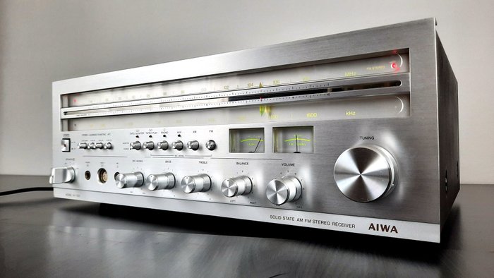 AIWA - AX-7550 - Receptor estéreo AM / FM