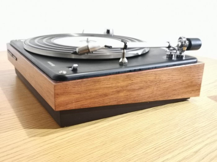 Bang & Olufsen - Beograma 1000, restaurado Gira-discos