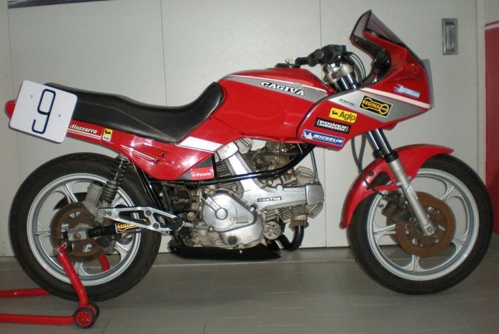 Cagiva - Alazzurra - Ducati Pantah - 650 cc - 1985