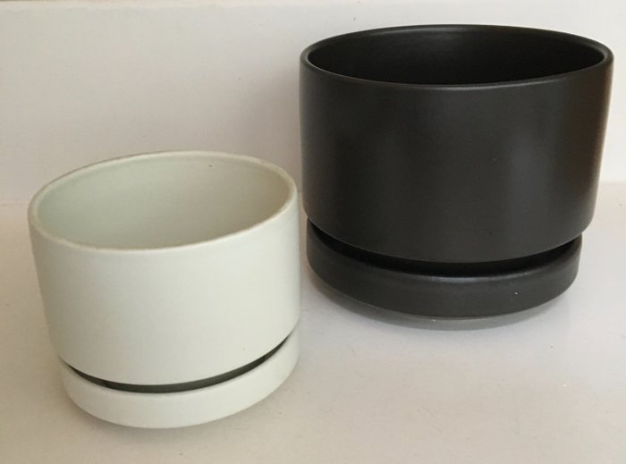 Richard Lindh - Arabia - Cache Pot (2) - Ceramic