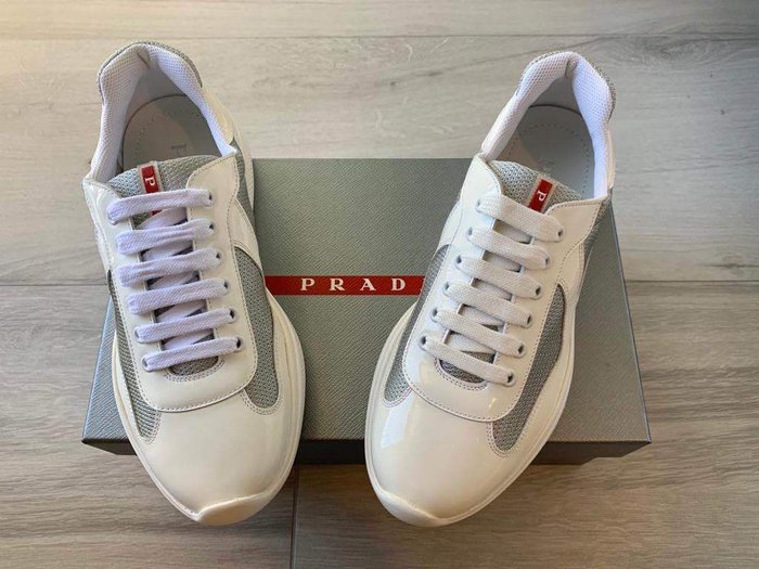 Prada - Prada bianche luna rossa  Sneaker - Größe: IT 41, UK 7