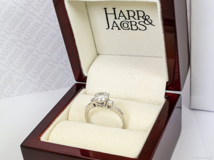 Harr & Jacobs - 14 kt. Arany - 0.78Ct - Gyémánt kíséret gyűrű.