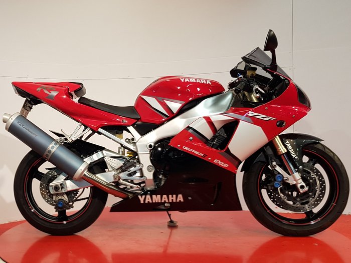 Yamaha - YZF R1 - NO RESERVE - 1000 cc - 2001
