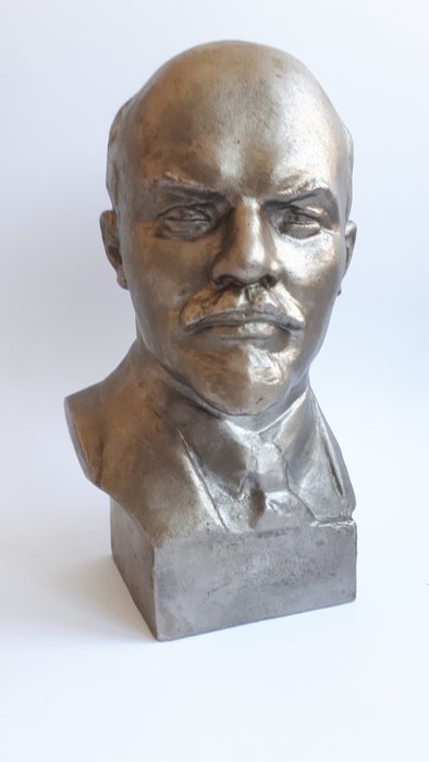 蘇聯總統弗拉基米爾·列寧（Vladymyr Lenin）的半身像 - 金屬