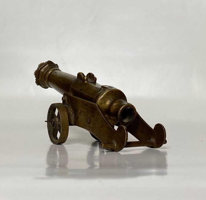Zeldzaam antiek signaal kanon (Lantaka) – Nederlands Indië – Brons – Midden 18e eeuw
