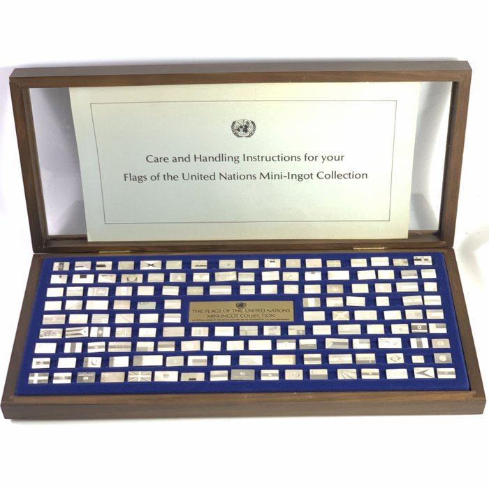 Franklin Mint - Flaggen der Mini-Ingot-Sammlung der Vereinten Nationen - .925 Silber, Holz, Plexiglas
