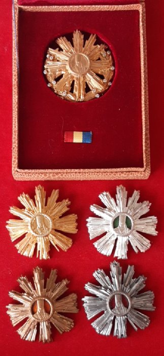 Rumanía - Orden de Tudor Vladimirescu clase 1,2,3,4 y 5 - Galardón - 1966