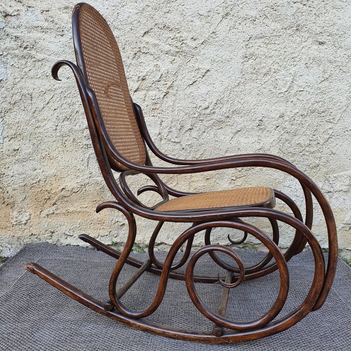17 ergonomic Rocking chair in spanish google translate for Home Decor