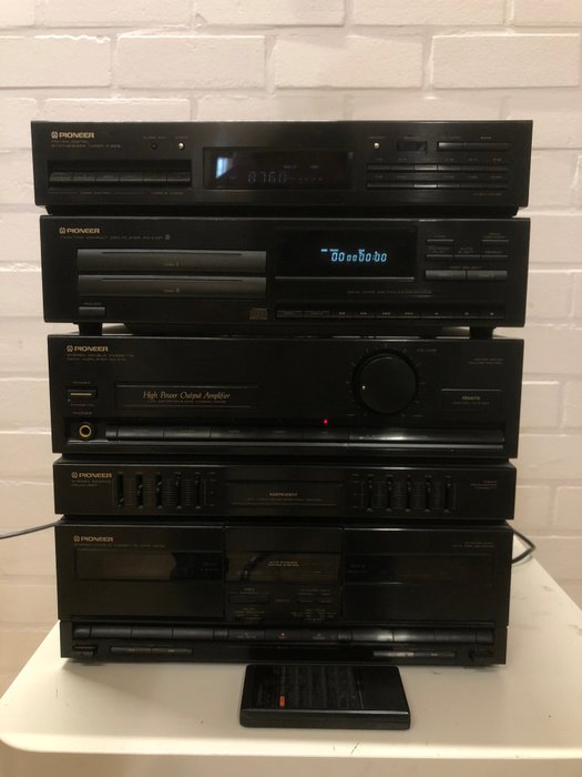 Pioneer - DC-Z73, PD-Z72T, F-Z93L - Stereo versterker, Tuner, Twin tray disc player, dubbele cassettedeck, graphic equalizer
