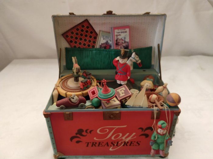 enesco - unique enesco music box toy treasures collector's item - resin plastic metal