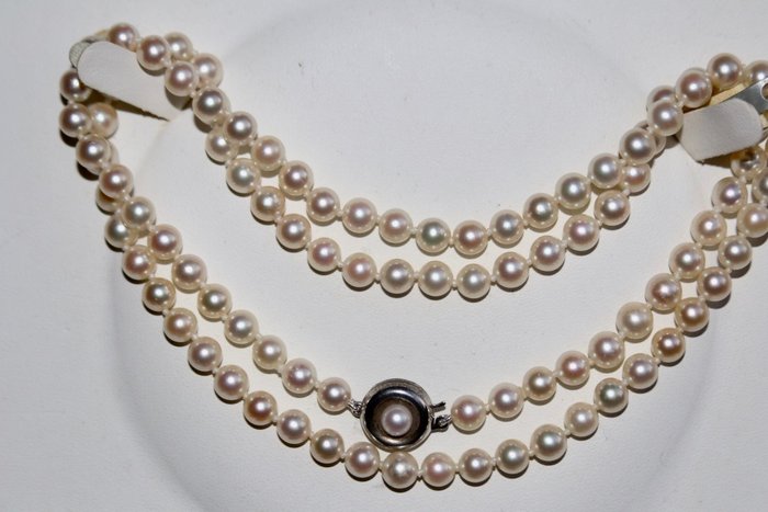 "JKA" - 800 Akoya pearl, Silver, ø 6.2-6.4 mm (68cm) - Necklace with selected round Japanese saltwater pearls - Re-knotted - excellent