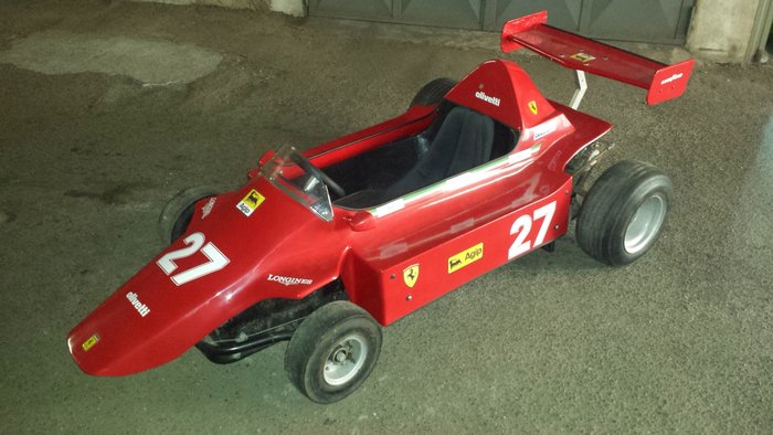 Miniaturas / Juguetes - Auto vettura Ferrari Agostini f1 kidd a scoppio - Ferrari Agostini - 1980-1990