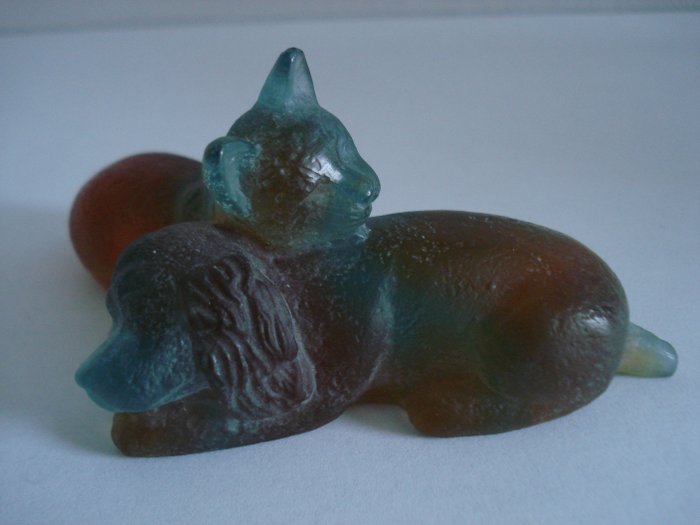 Daum Nancy France - The dog and the cat - Molten glass