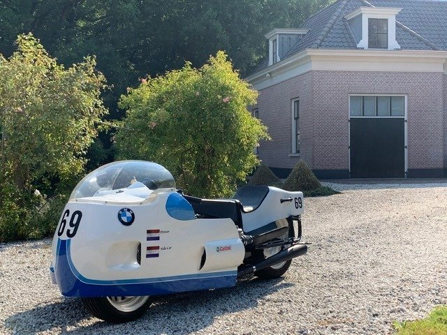 BMW - Kneeler Classic Sidecar Racer - 1000 cc - 1975