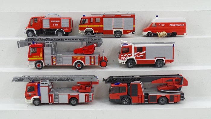 SIKU MERCEDES Unimog Fire Engine Red 112 Scale 1 87 for sale online