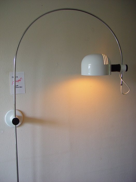 Joe Colombo Oluce Vintage Design, Arc Adjustable Wall Lamp