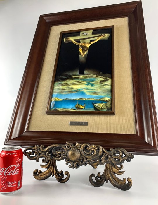 Salvador Dalí - Esmalte "Cristo de São João da Cruz", 60 x 45 cm. - Surrealista - Esmalte, Madeira