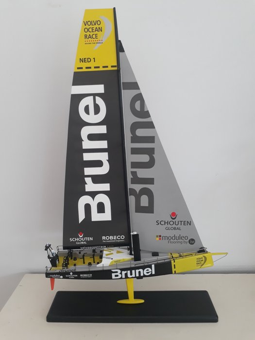 Volvo Ocean Race Team Brunel - Model sailing yacht - Plastic