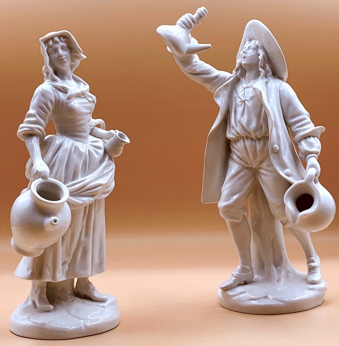 Richard Ginori - Figurita(s), Cazos (2) - Porcelana