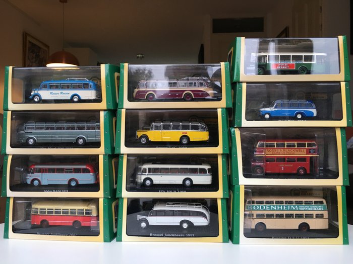 DeAgostini - 1:72 - 12 Historic Bus Collection