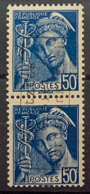 Frankrike - Rare strike stamp No. 7, vertical pair, signed A. Brun. VF. Value: €280.