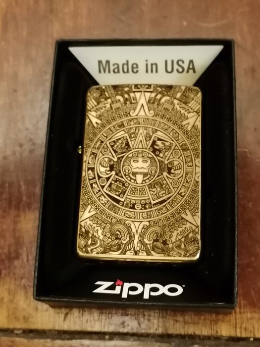 ZIPPO ★ Aztec calendar ★ 2 sides engravings on brass