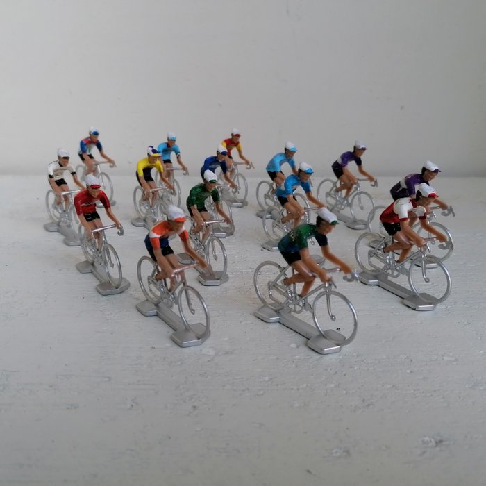 Cofalu - Lot 15 mini rowerzystów - miniaturowych zawodowych rowerzystów