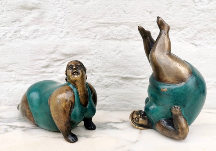 Figurine - Bathing ladies (2) - Bronze