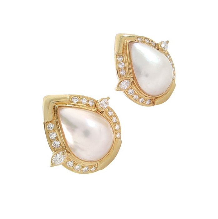 Preview of the first image of 18 kt. Yellow gold - Earrings Pearls - Diamonds.