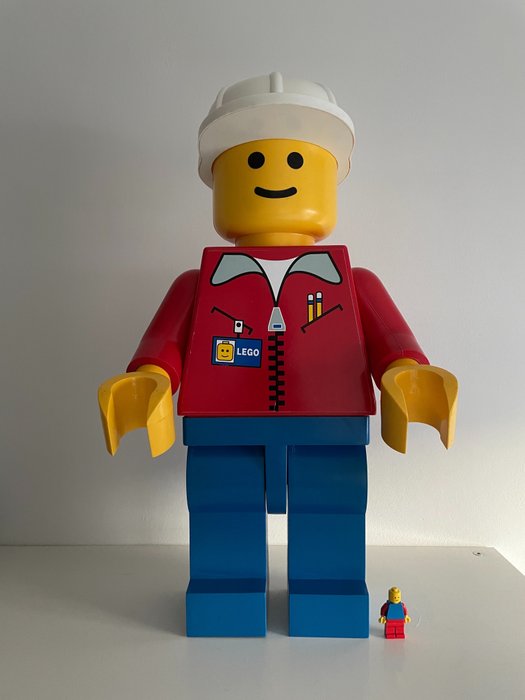 LEGO - Kaupunki - Figuuri Big Minifigure Giant Lego pop 50cm/19inch