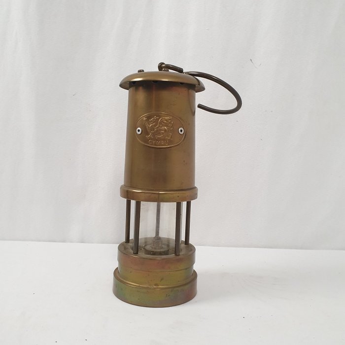 Belle lampe minière anglaise «CYMRU» - Lampe à huile - Laiton