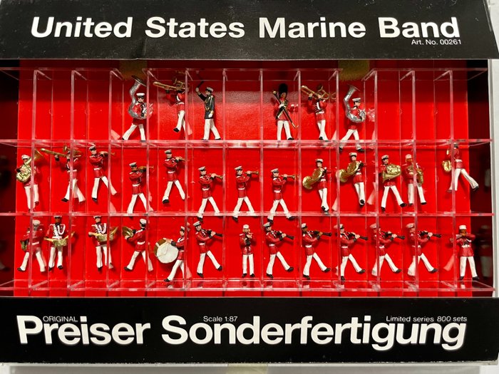 Preiser H0 - 00261 - Décor - United States Marine Band, 32 figurines peintes à la main