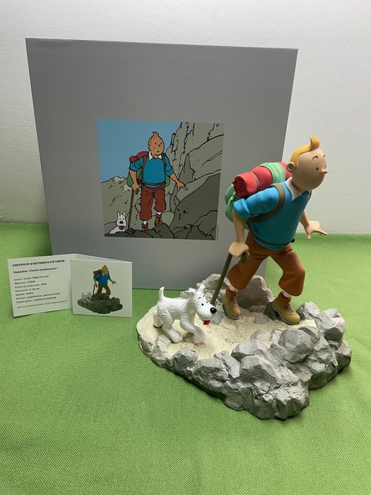 Tintin - Statuette moulinsart 47000 - Tintin randonneur - Objectif lune - (2020)