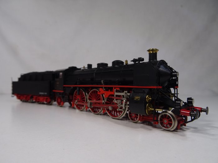 Liliput H0 - 18 02 - Locomotive à vapeur avec wagon tender - BR 18.4 - DRG