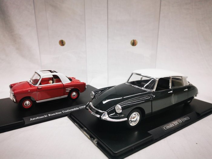 Acurate Scale Models - 1:24 - Citroen DS19 1963 &Autobianchi Bianchina Trasformabile 1958