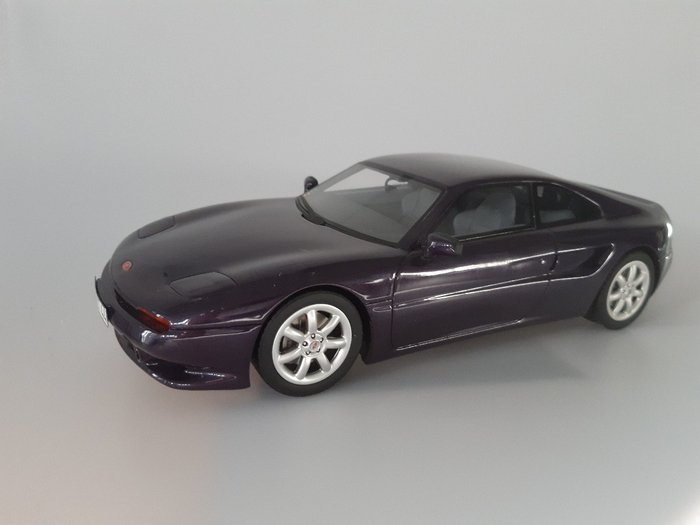 Otto Mobile - 1:18 - Venturi 300 Atlantique - Daytona violet