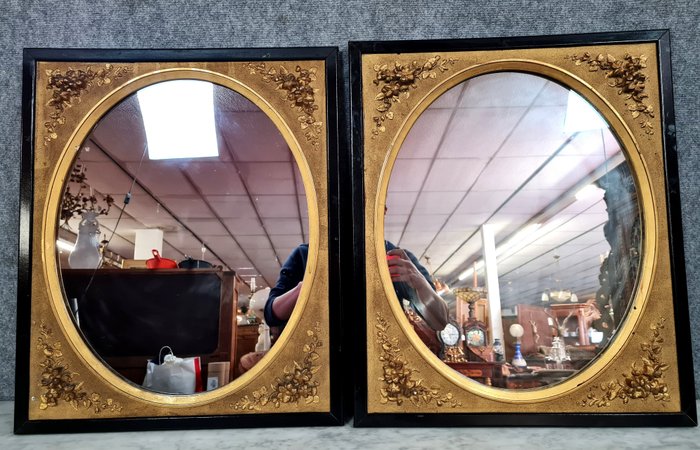 Paar spiegels in verguld en gelakt hout, Napoleon III-periode circa 1880 - Hout - Eind 19e eeuw